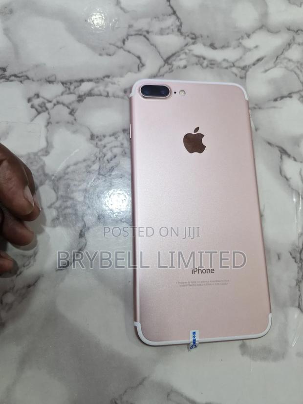 Apple iPhone 7 Plus 256 GB Gold - main view