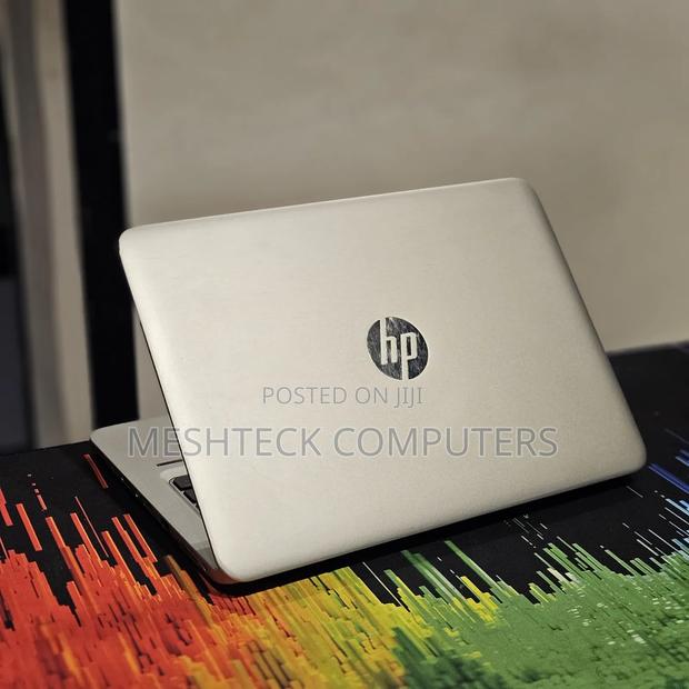 Laptop HP EliteBook 820 G4 8GB Intel Core I5 SSD 256GB - thumbnail 4