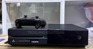 Home Used Xbox One - main view