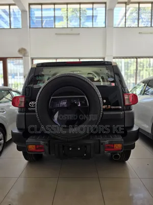 Toyota FJ Cruiser 2018 Black