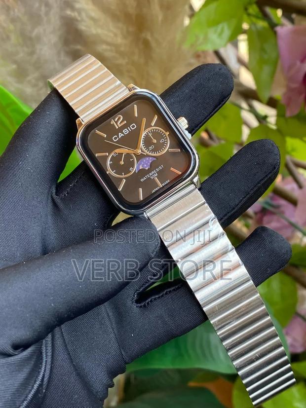 Casio Chronograph - thumbnail 2