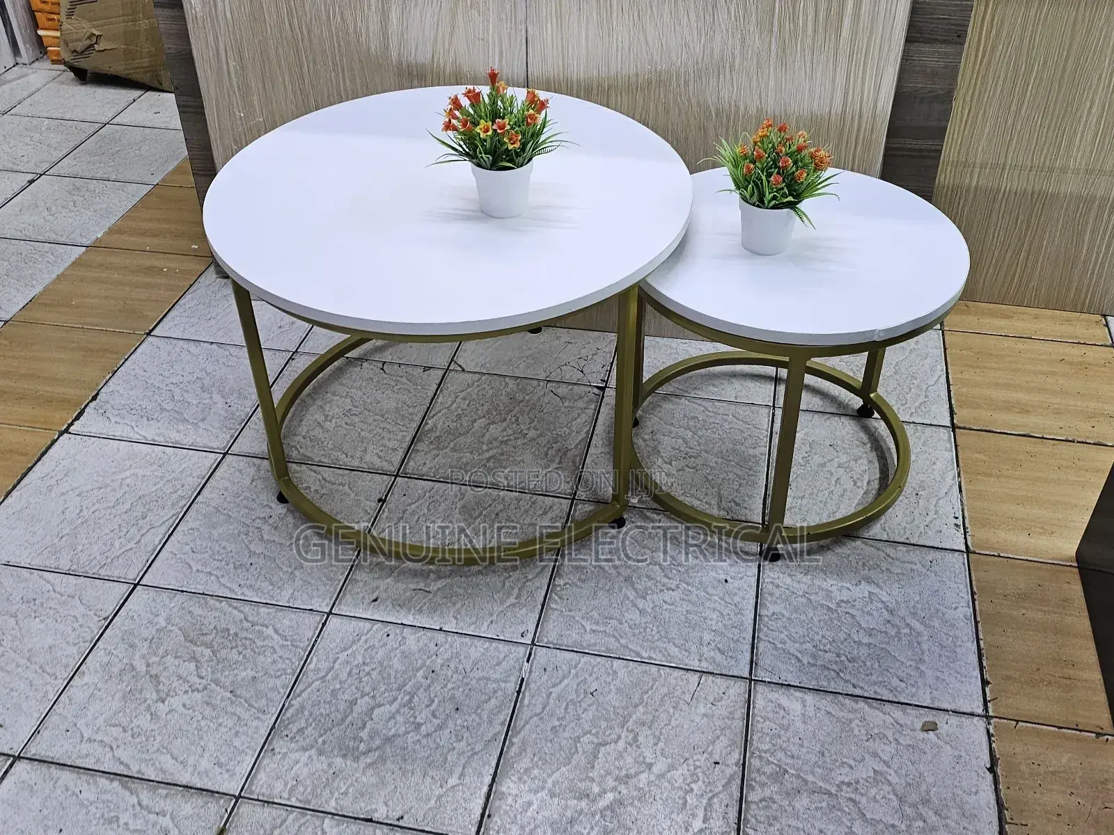 White Nesting Table