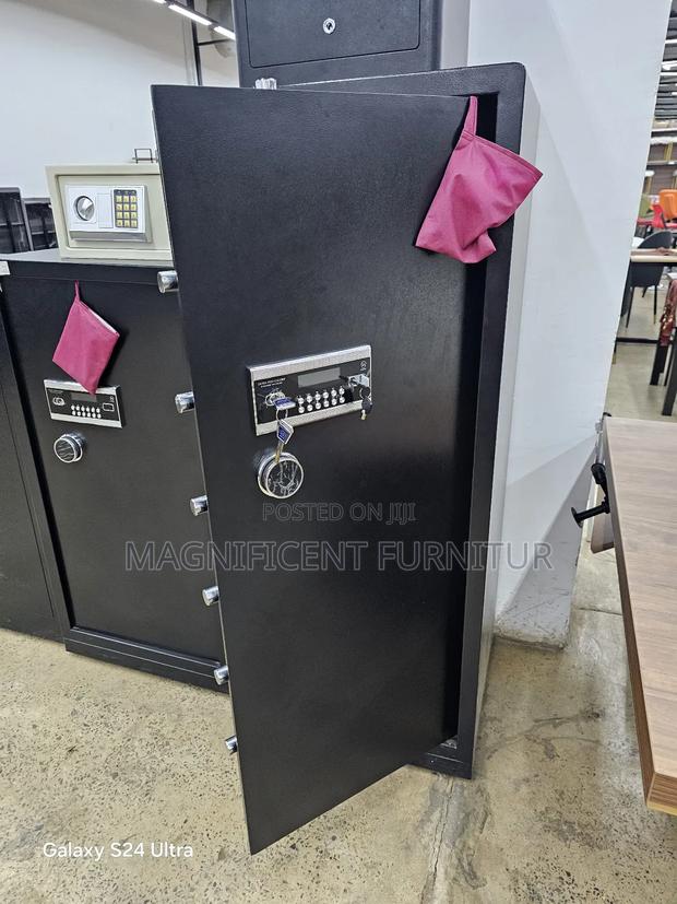 Safe Boxes Weltz 150kgs - thumbnail 3