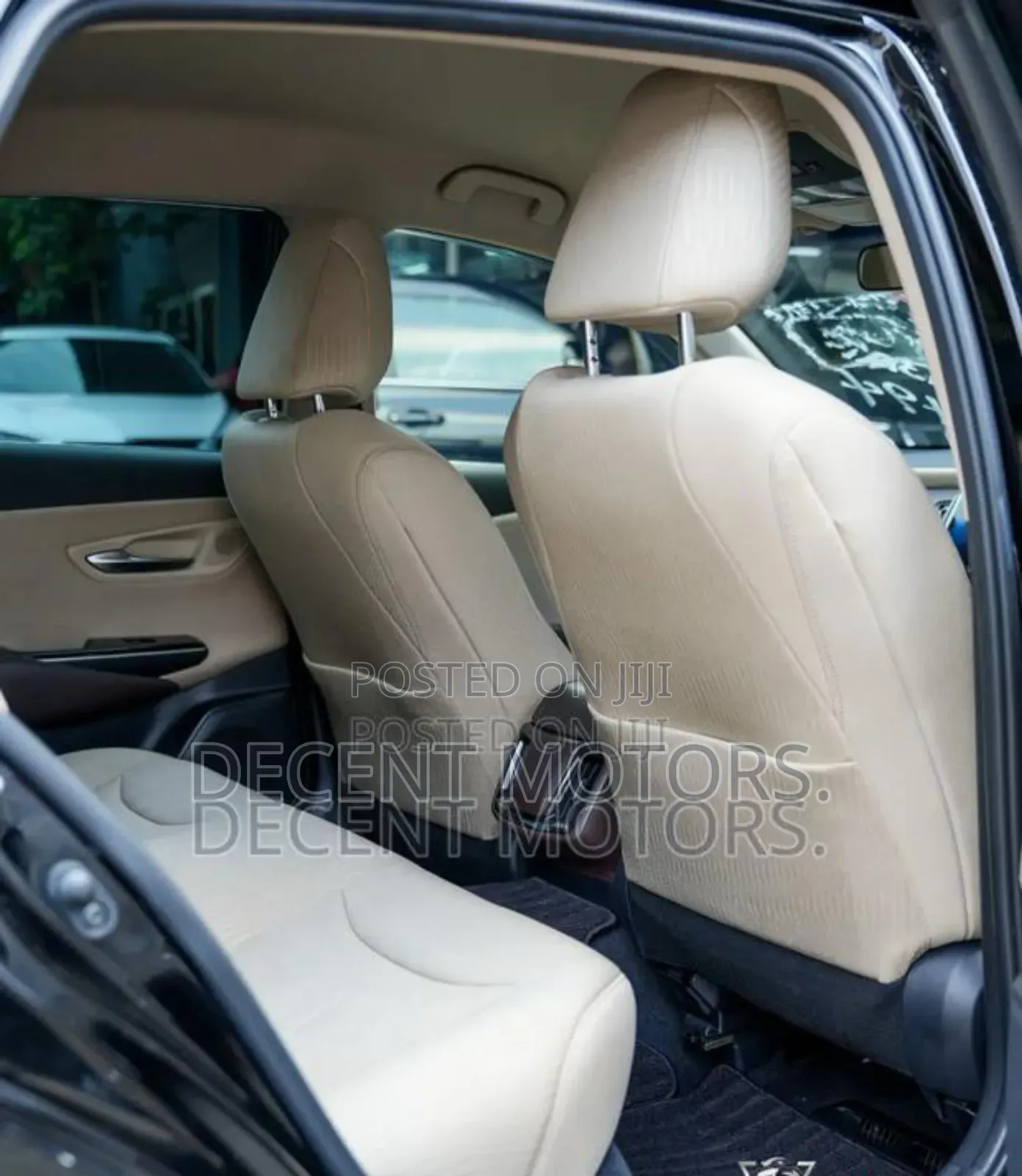 Toyota Crown 2018 Black