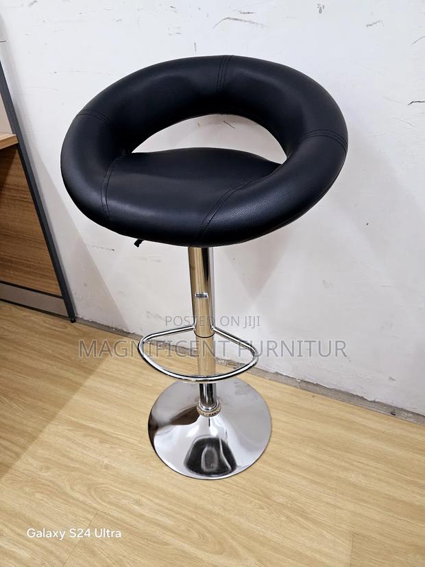 Weber Studio Chairs - thumbnail 3