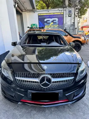 Mercedes Windscreen