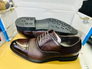 Executive Men Oxford Leather Shoes With Laces