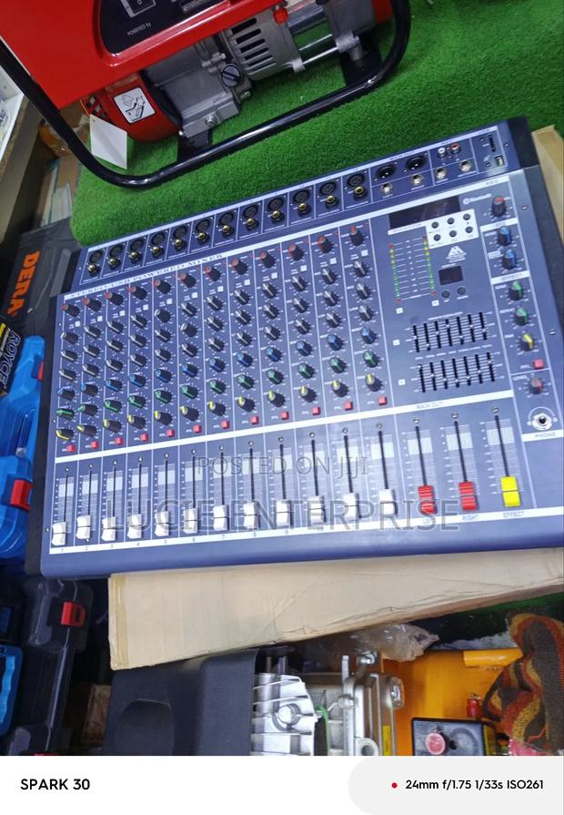Powered Mixer 12channel - main view
