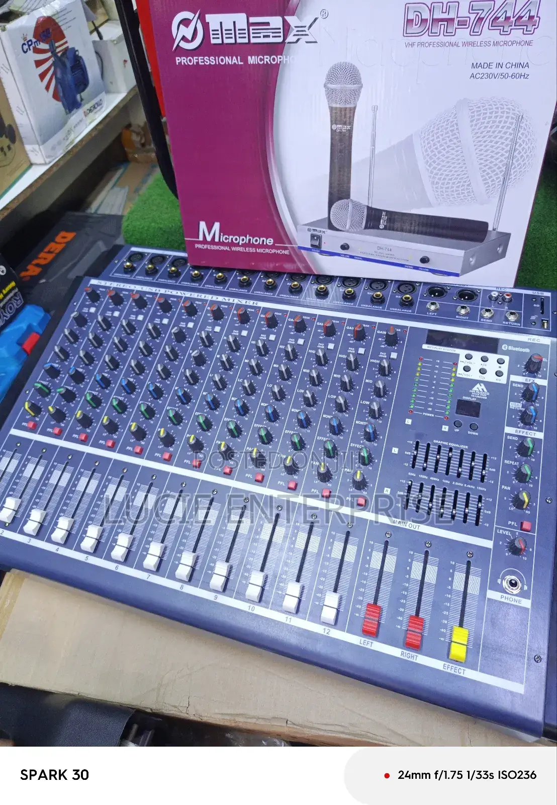 Wireless Max Microphone With 12 Channel Powered Mixer