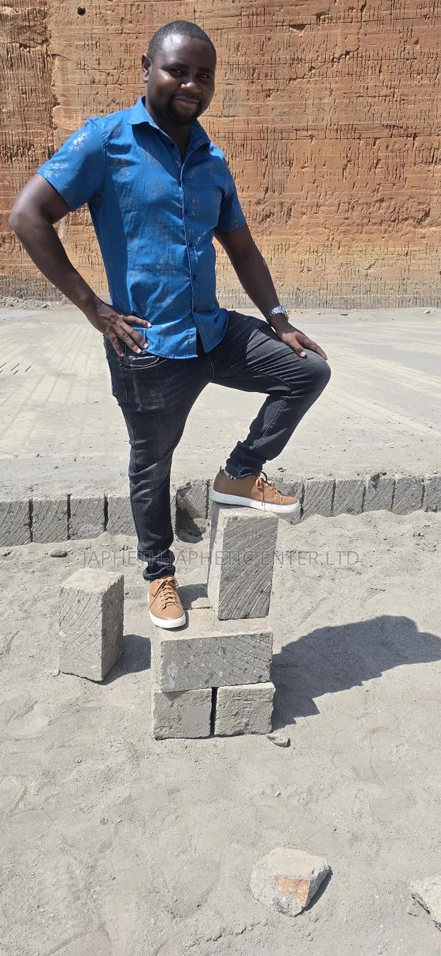 Ndarugo Stones~Machine Cut Stones $ - main view