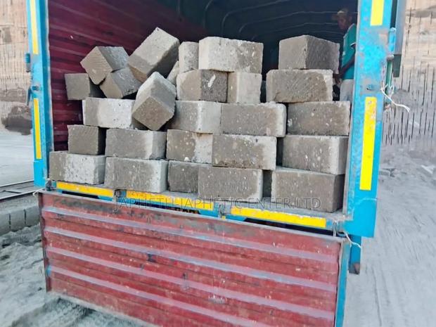 Thika/Ndarugo Machine Cut ¡ - main view