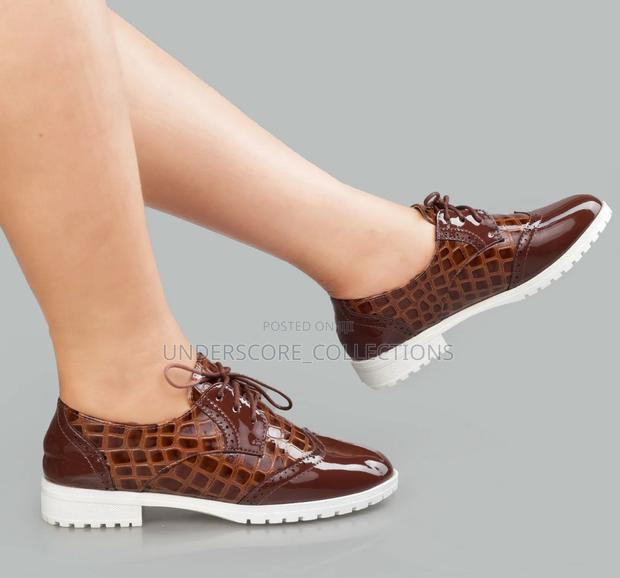 Executive Ladies Brogue - thumbnail 4