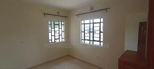 3bdrm Bungalow in Nkoroi for sale - thumbnail 10