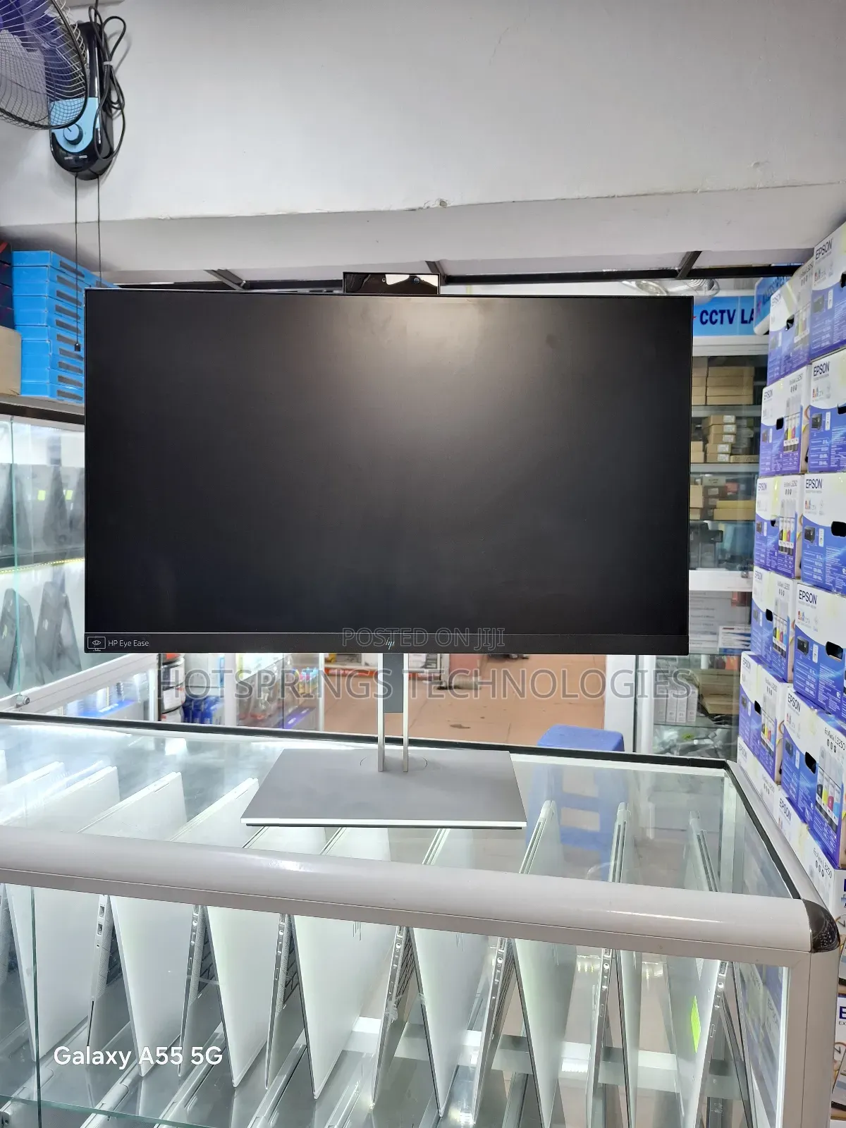 27 Inches Monitor