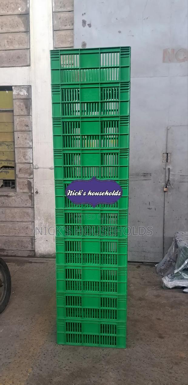 Safcom Green Plastic Crates