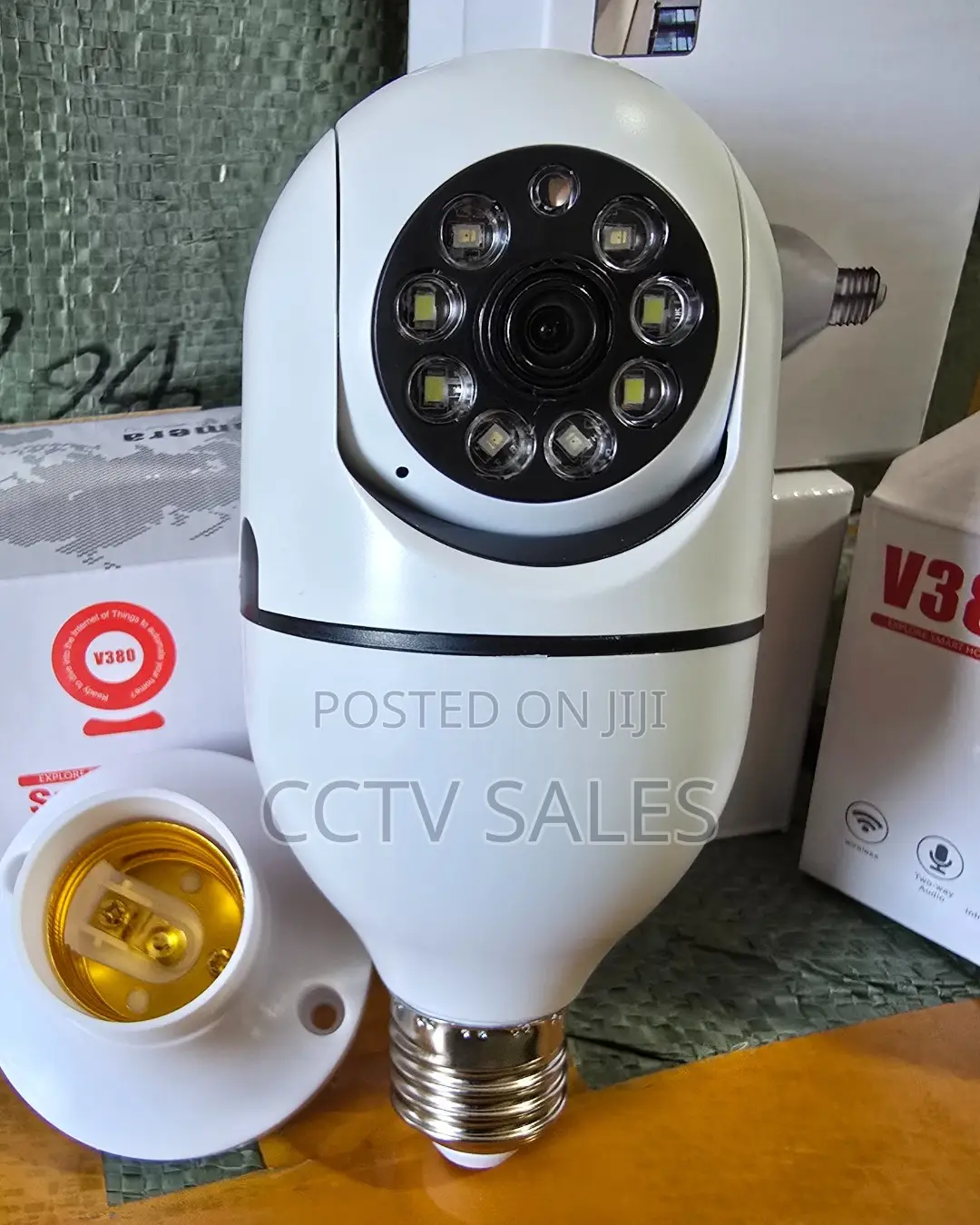 Nanny Camera 360° Bulb Type PTZ Camera V360