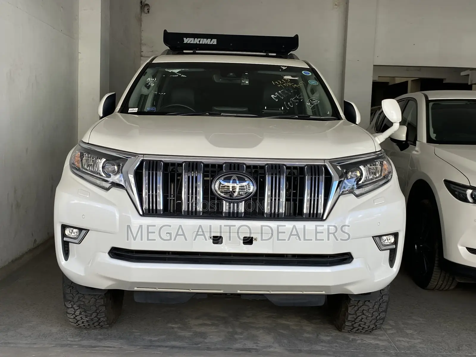 Toyota Land Cruiser Prado 2019 White