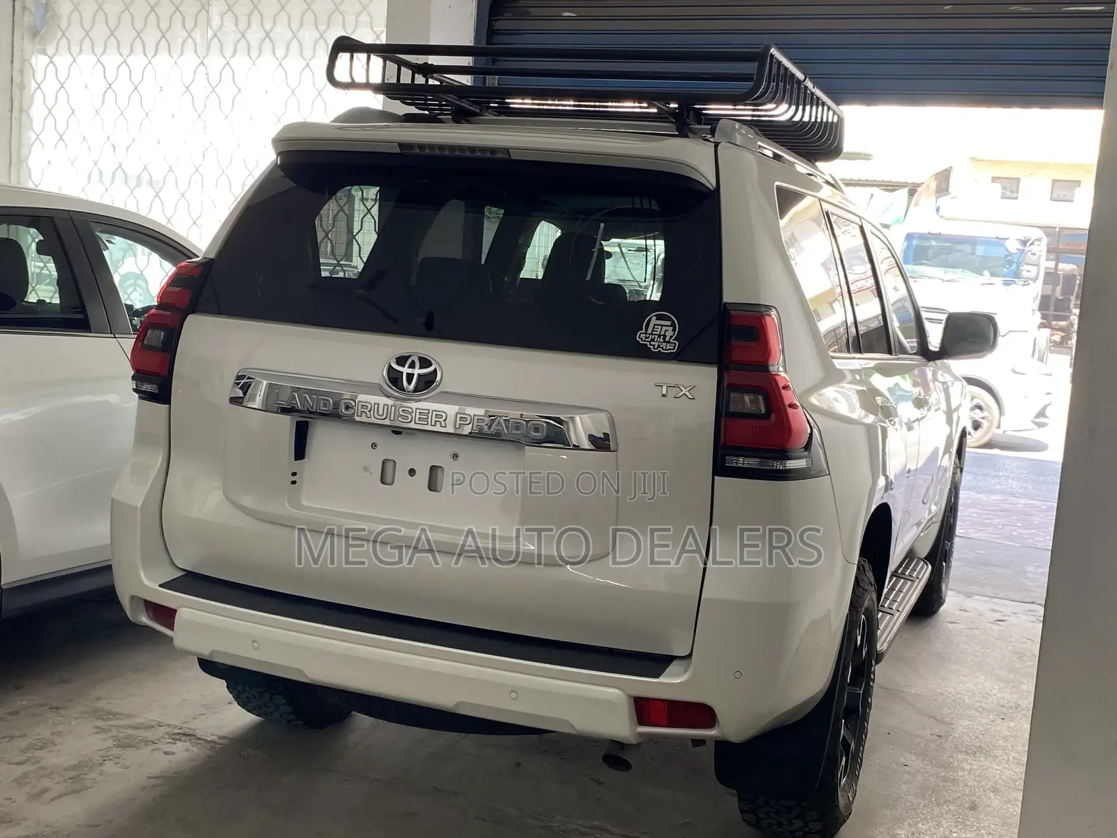 Toyota Land Cruiser Prado 2019 White