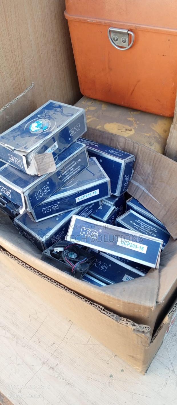 Plant Bearings Ucp 204 205