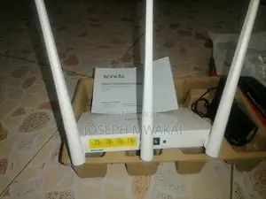 Tenda Wireless N300 Router