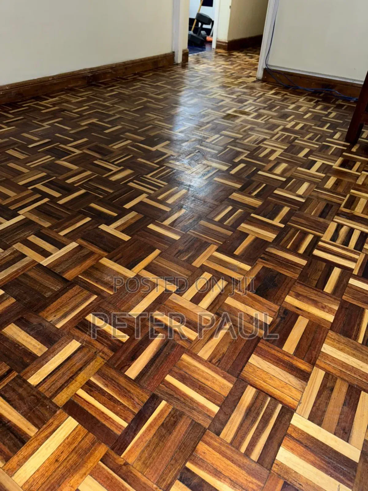 Giga Floor and Interior Design