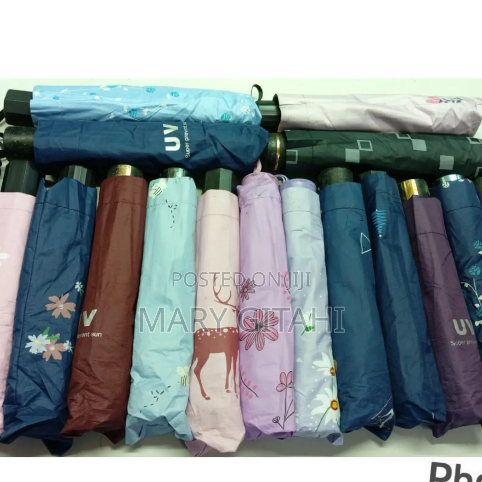 Fold Umbrella 
Available in Different Colours