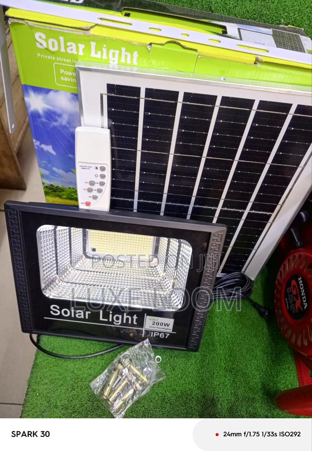 200watts Solar Flood Light - main view