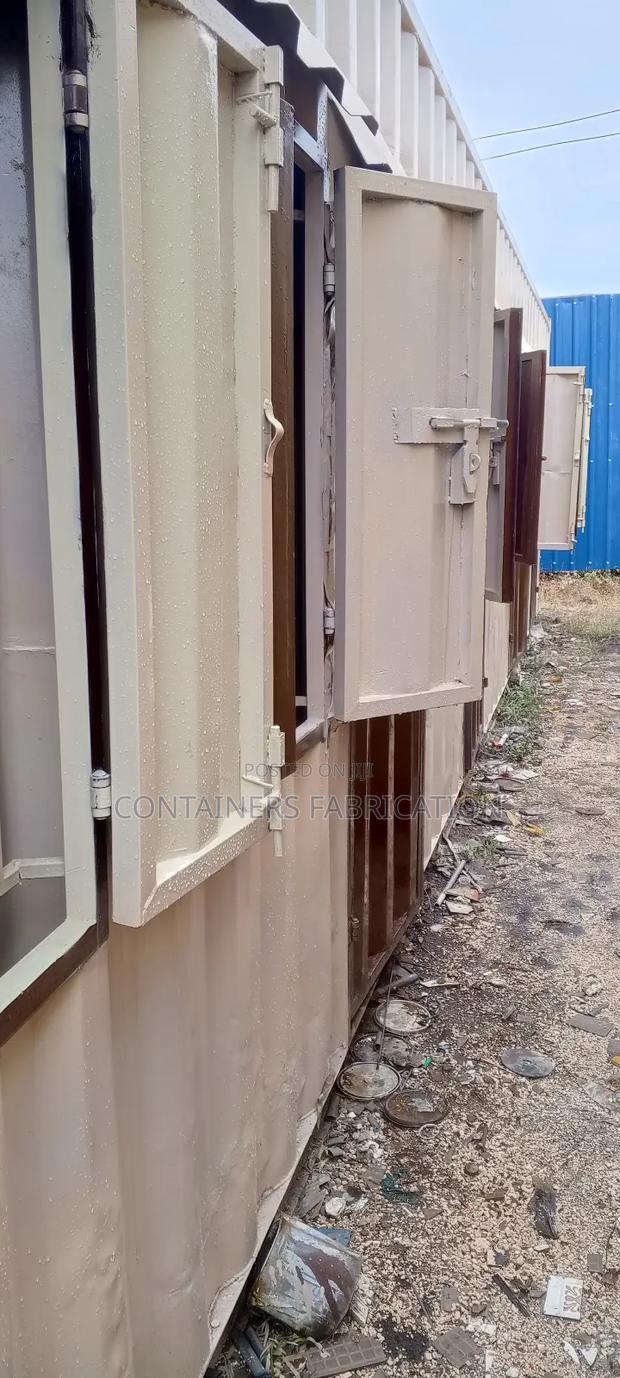 Container House Shops - thumbnail 4