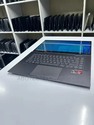 Laptop HP Envy 15 8GB AMD Ryzen 5 SSD 512GB