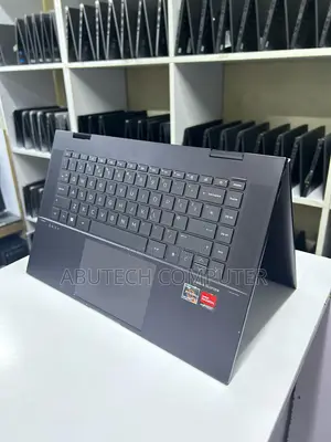 Laptop HP Envy 15 8GB AMD Ryzen 5 SSD 512GB