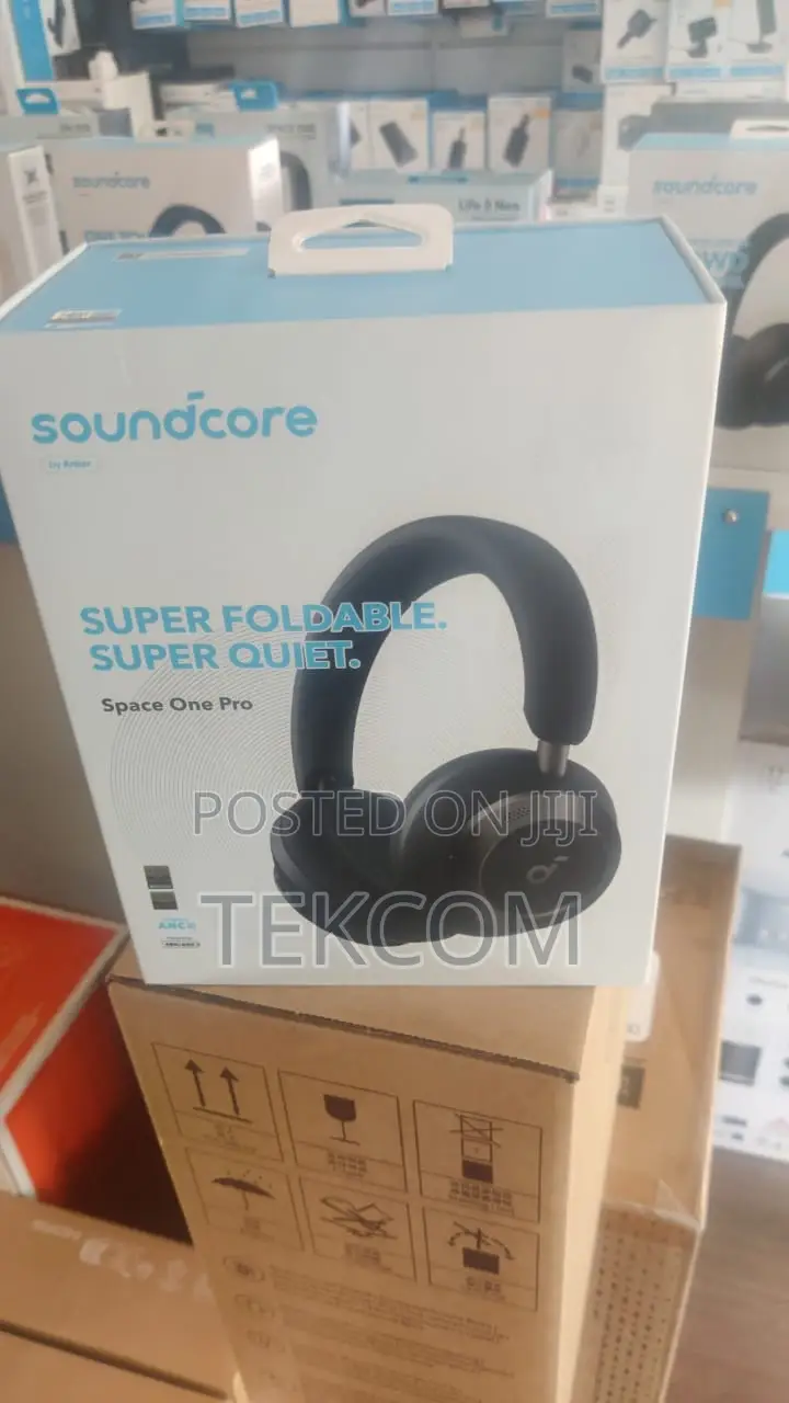 Anker Soundcore Space One Pro