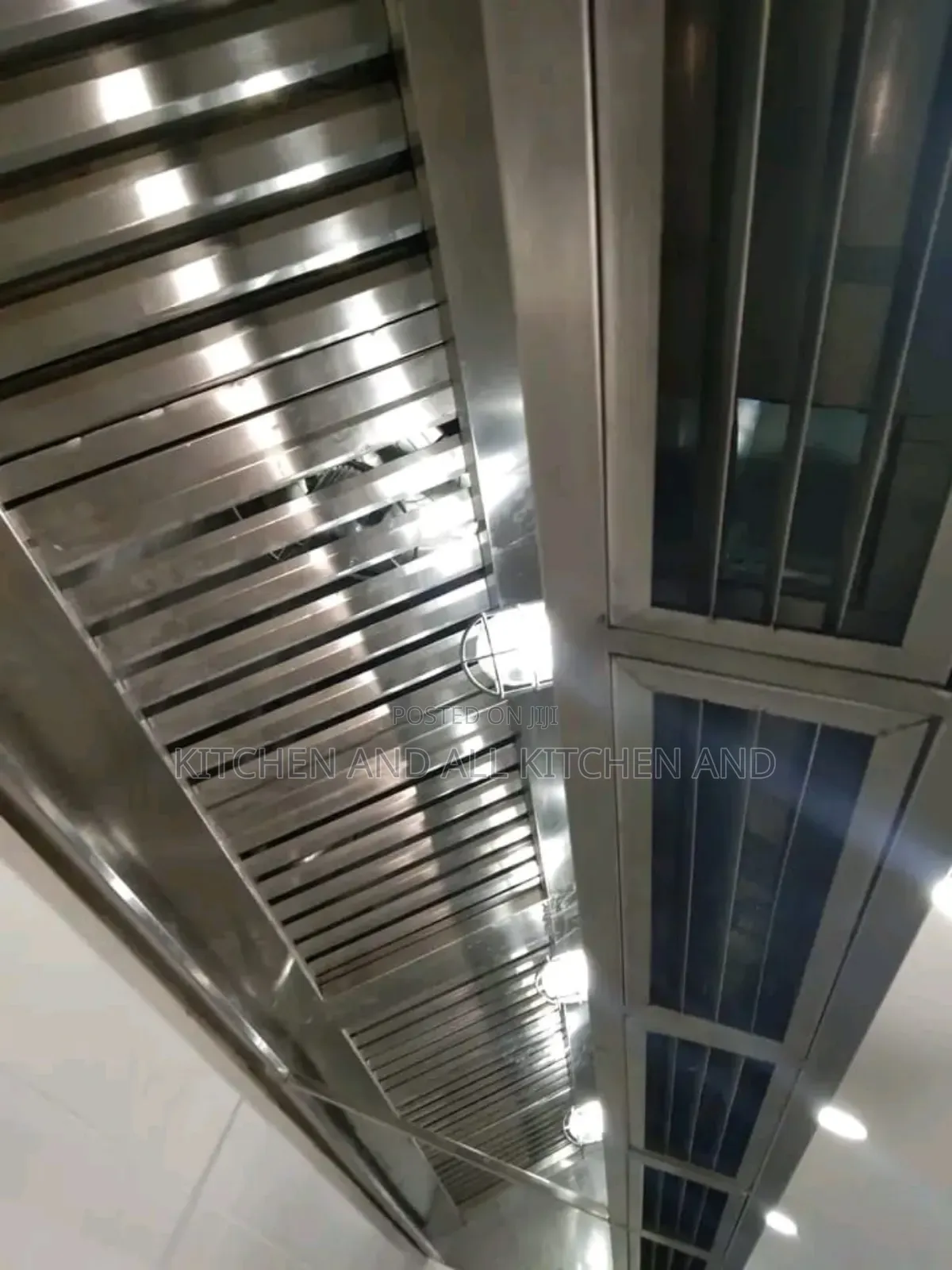 Hygienic Smoke Extractor Hood