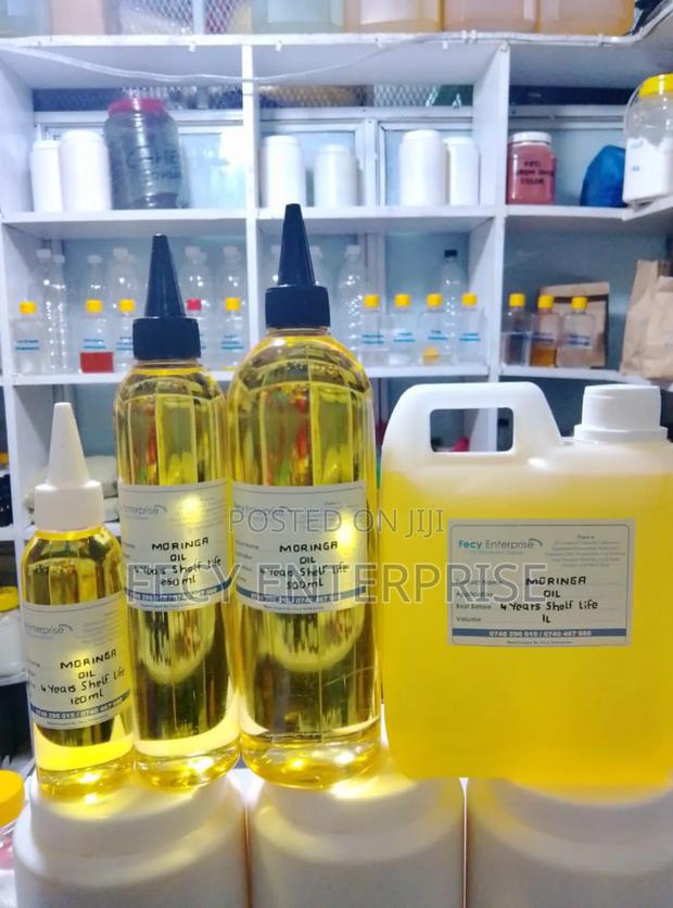 Moringa Oil – (100% Natural Cold-Pressed) Pure Organic Carrier Oil