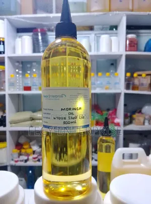 Moringa Oil – (100% Natural Cold-Pressed) Pure Organic Carrier Oil