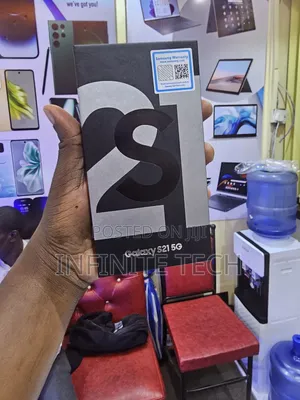 New Samsung Galaxy S21 5G 256 GB Black