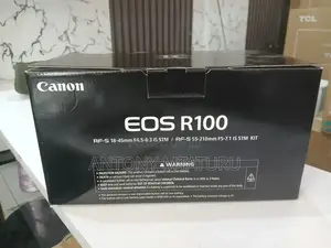 Canon Eos R100 Mirrorless 18-45mm+ 55-210 Mm Zoom Lenses