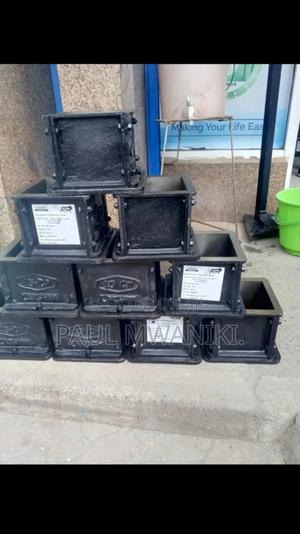 Concrete Testing Cube Moulds - main view