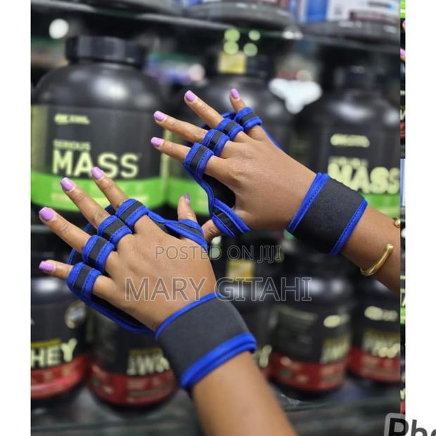 Gym GlovesSizes M,L and Xl - thumbnail 3