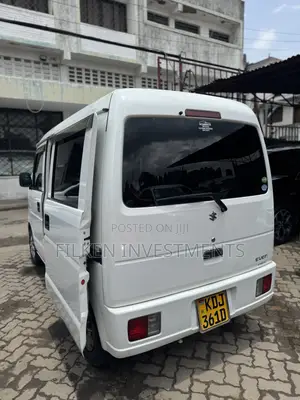 Suzuki Every Wagon 2015 White