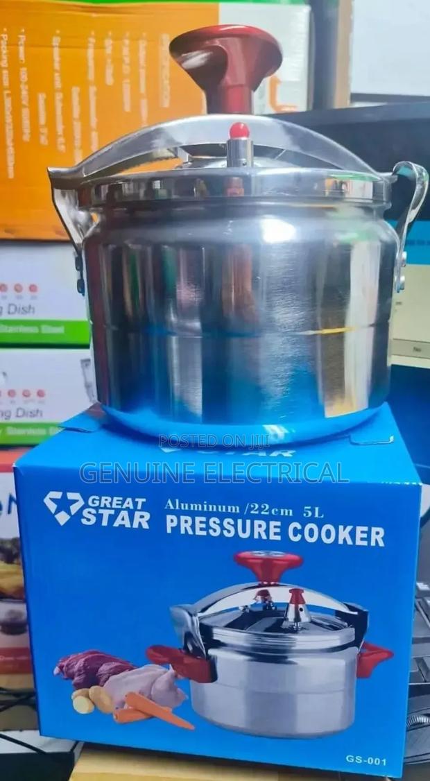 Non Explosive Pressure Cooker With Safety Lock