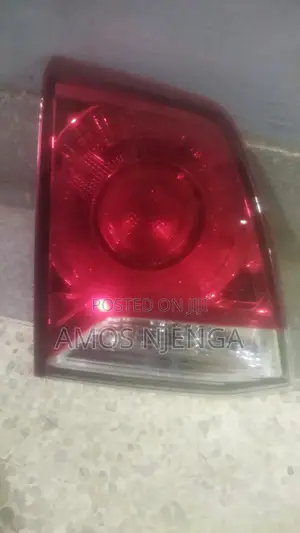 Toyota Land Cruiser V8 200! Series 2012-2015 Bootlight