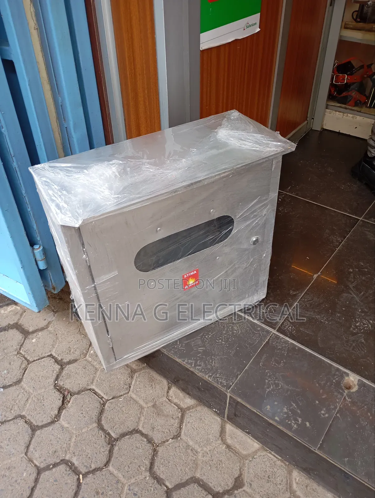 High Quality Outdoor Waterproof Power Meter Box 18 by 18