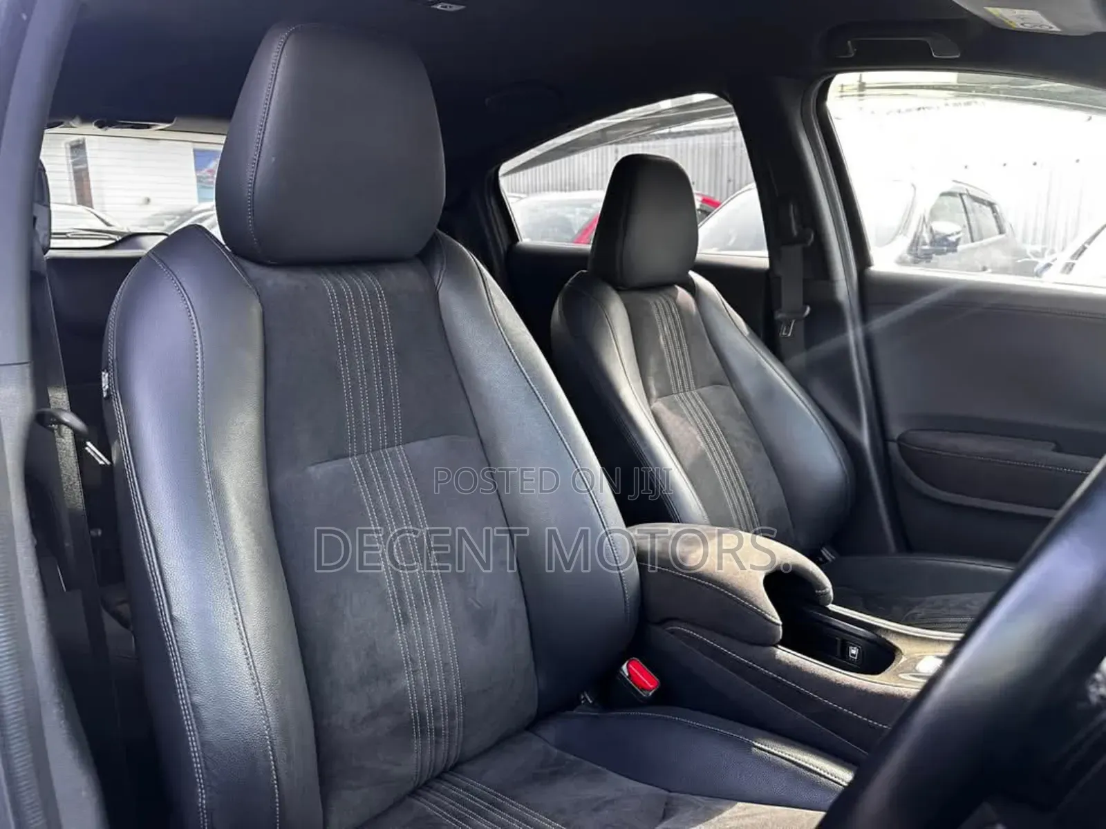 Honda Vezel 1.5 Hybrid 2WD 2019 Brown