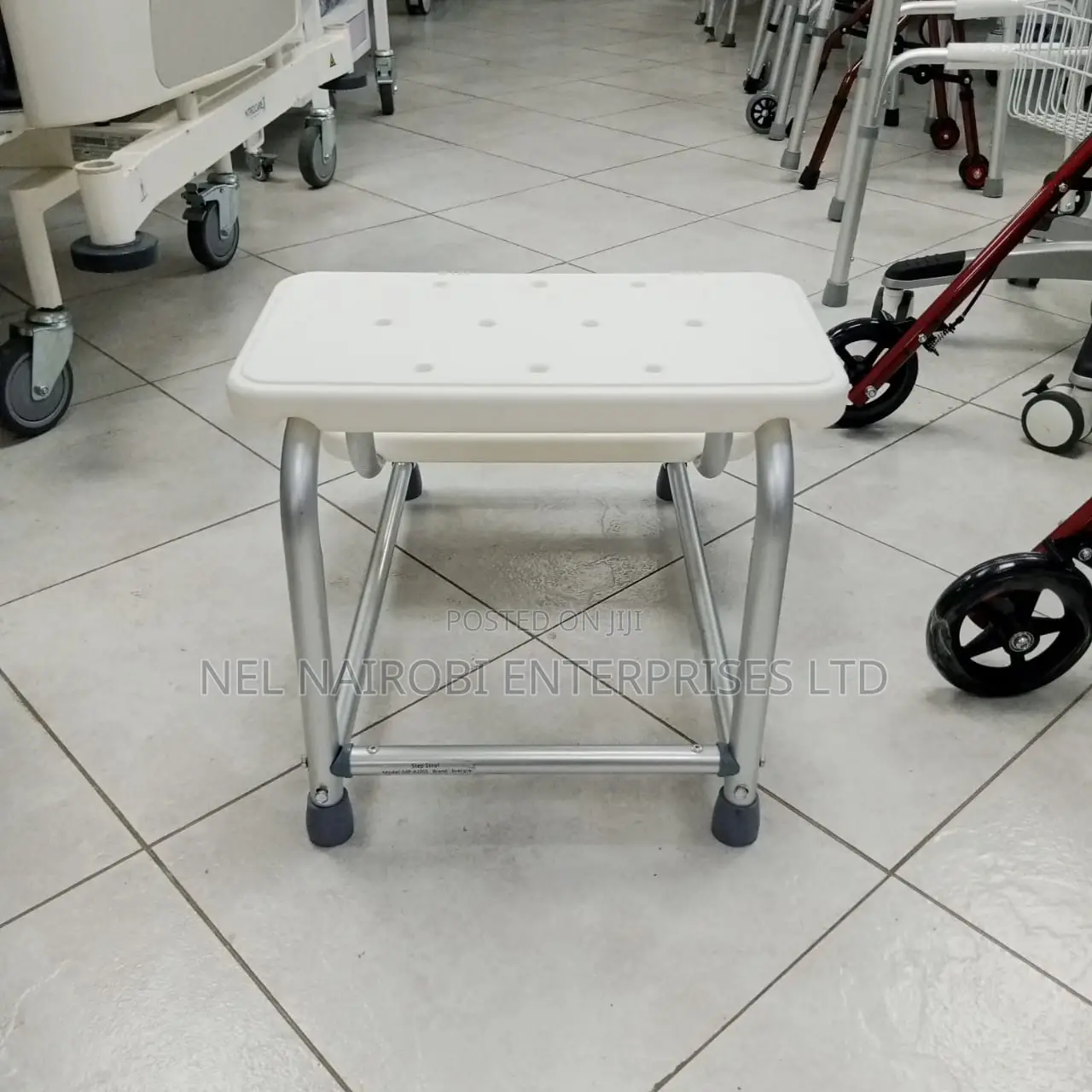Step Stool - Mp-Aj201