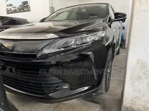 Toyota Harrier 2.5 Hybrid 4WD 2018 Black