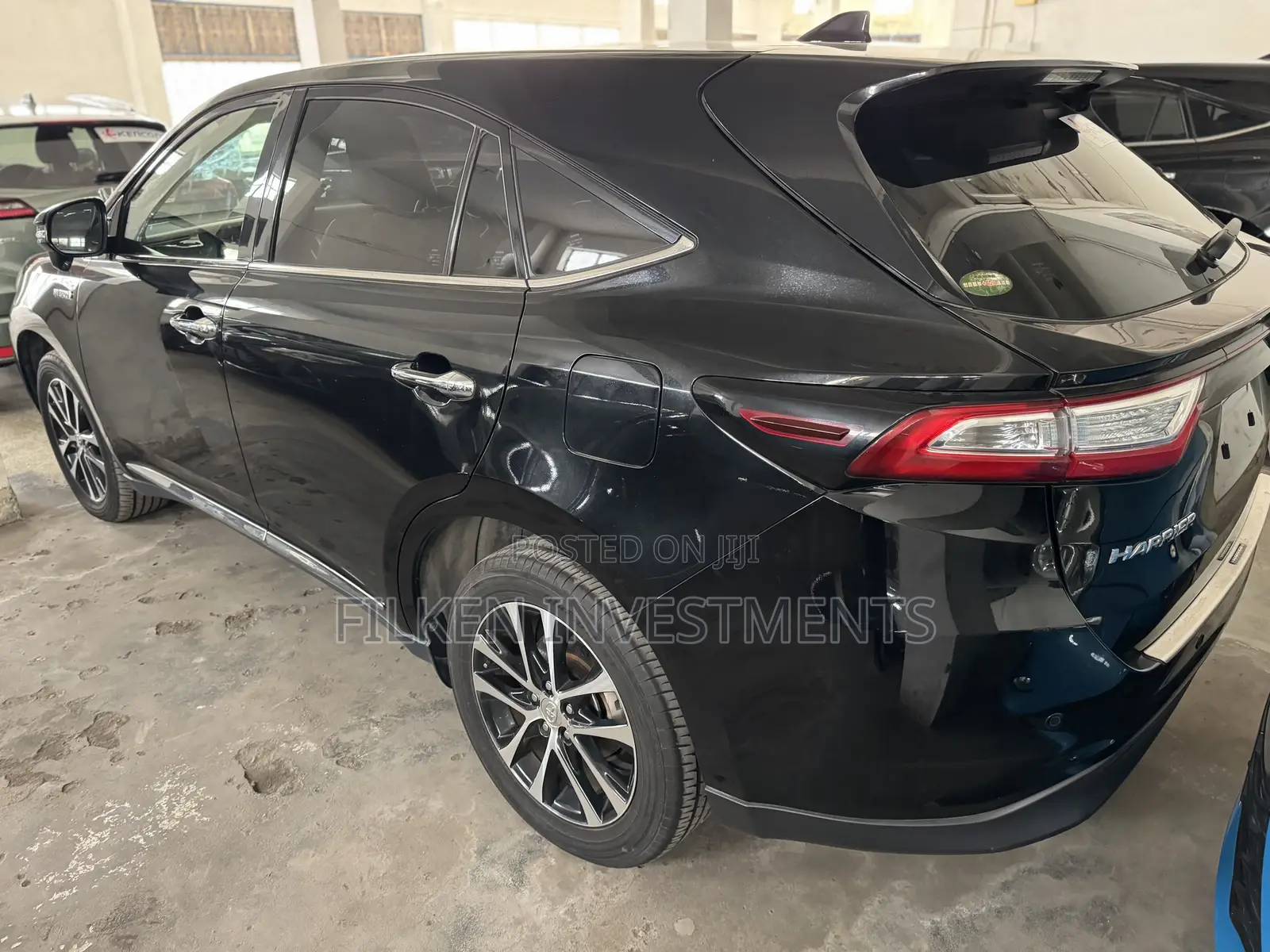 Toyota Harrier 2.5 Hybrid 4WD 2018 Black