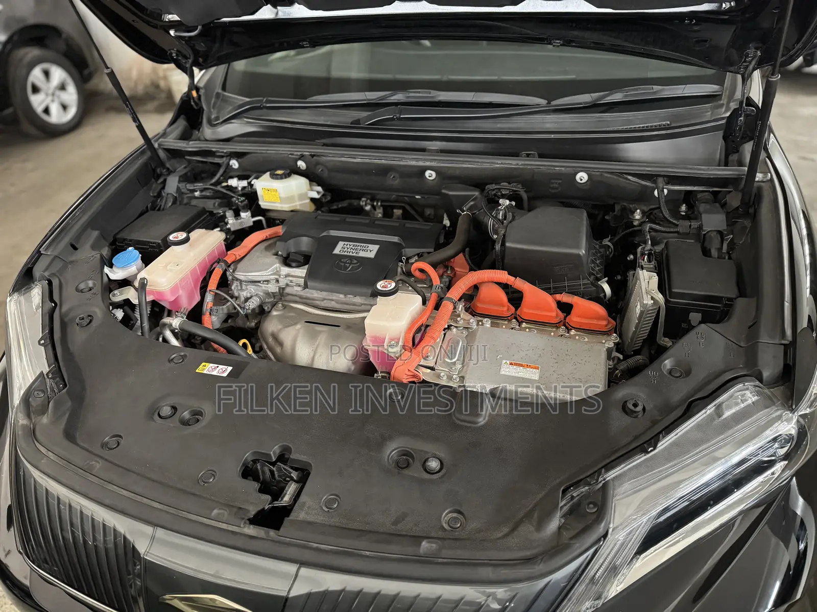 Toyota Harrier 2.5 Hybrid 4WD 2018 Black