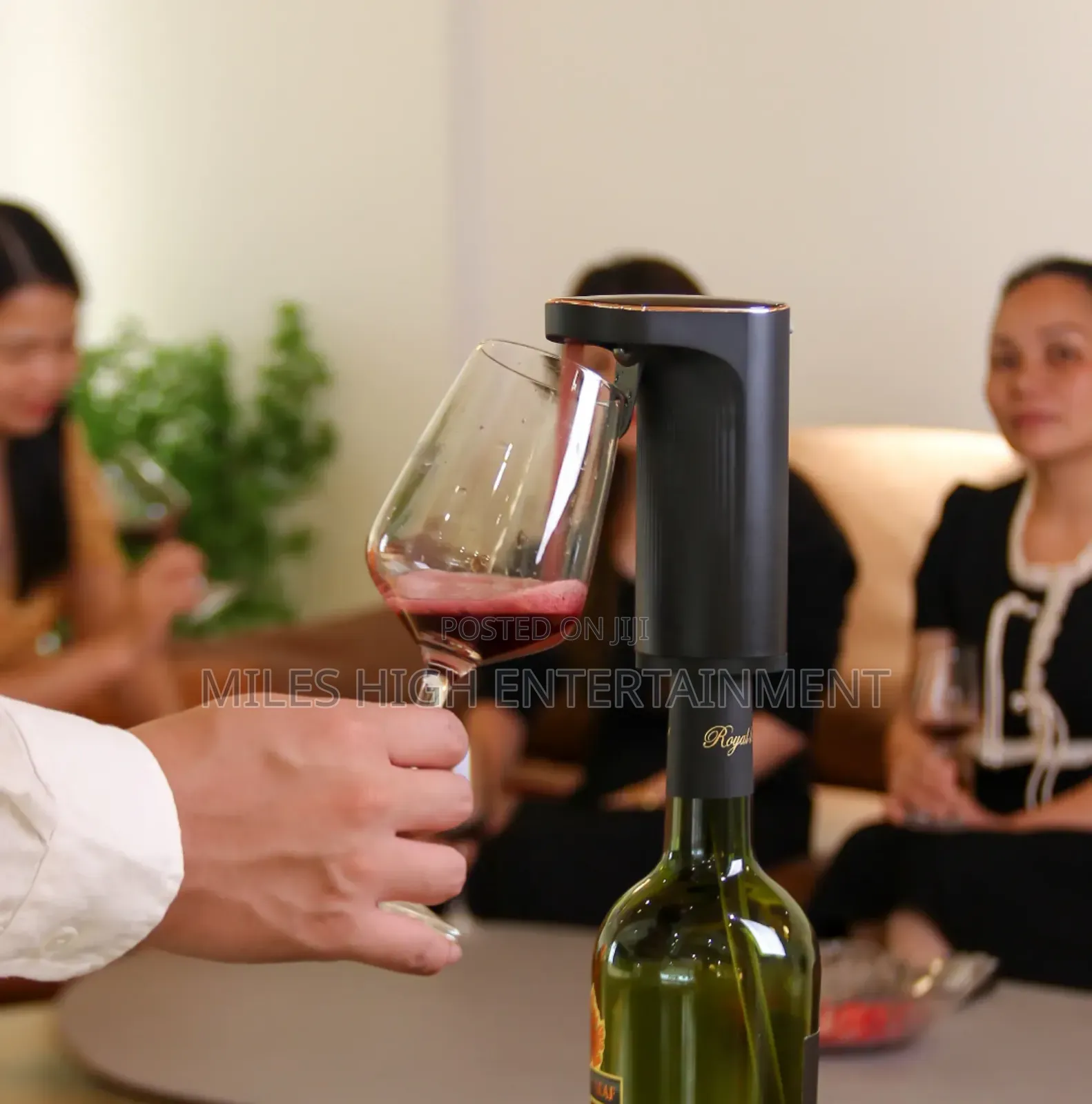 Electronic Champagne Bottle Dispenser