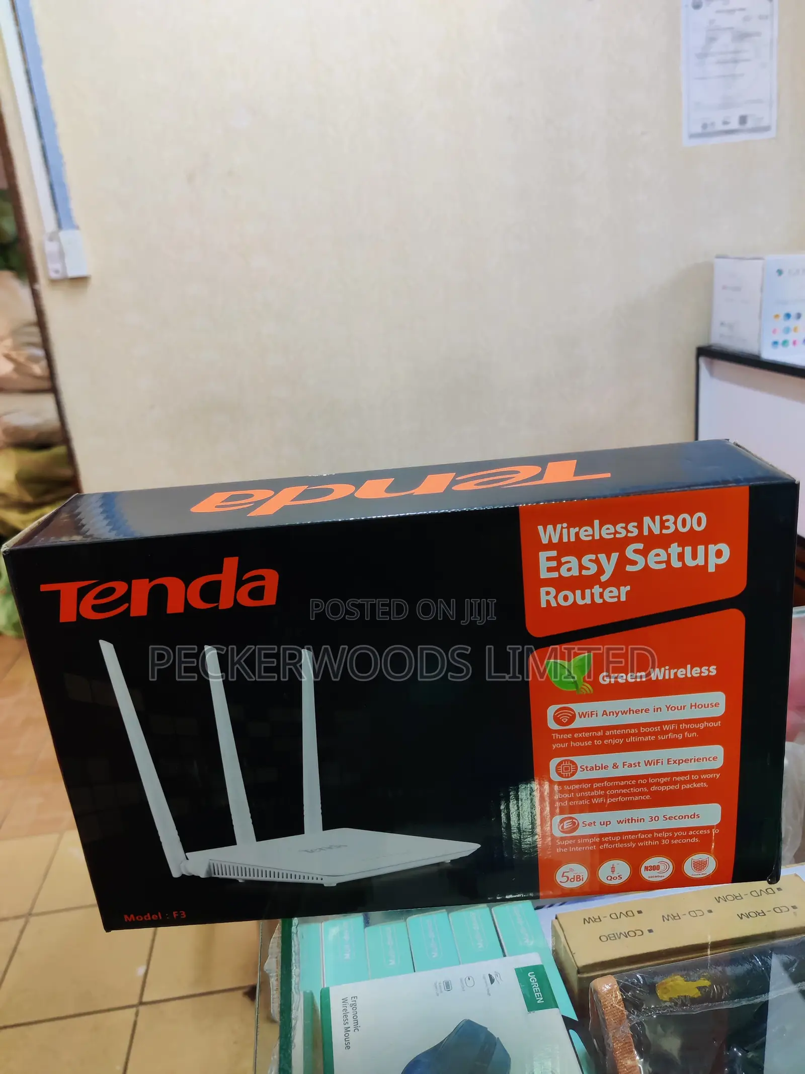Tenda 300mbps Wireless Router With Superior Chip