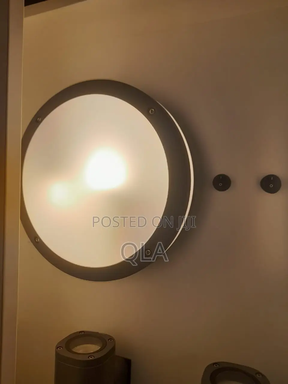 Round Bulkhead